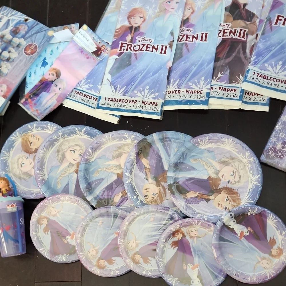 Party Supplies Set - Blue and Purple